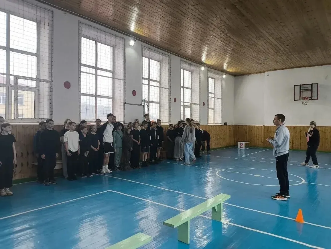 📣Прошел Районный фестиваль ГТО   💯Собрал рекордное число участников  Приехали школьники из⬇️  Таловс