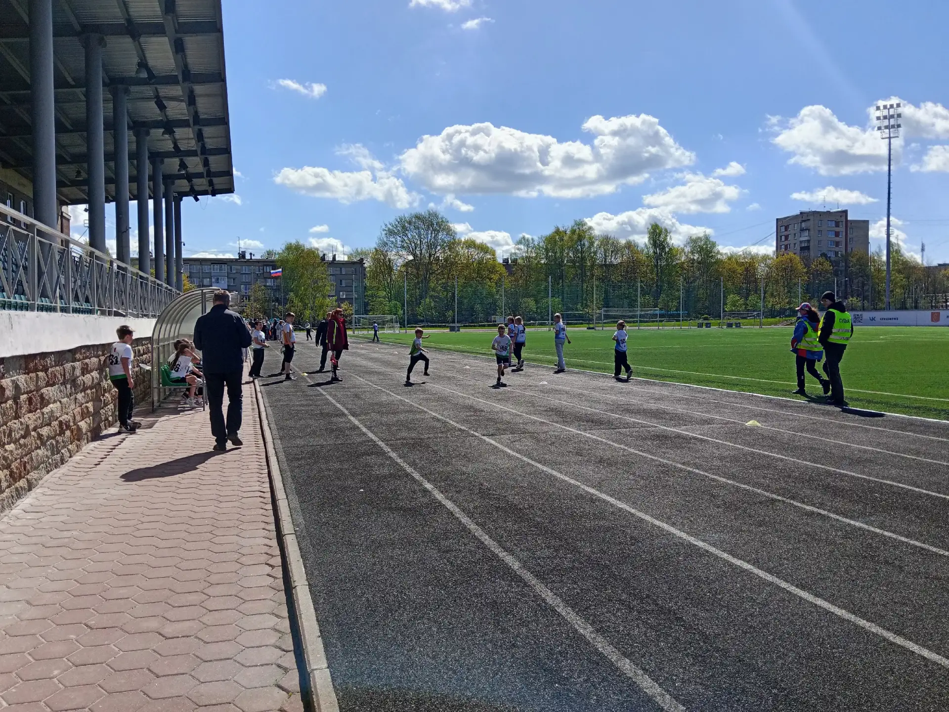 05.05.2026 Прошел этап ГТО, участвовали ученики 2,4,6 класс.   Ребята сдавали  нормативы по челочном