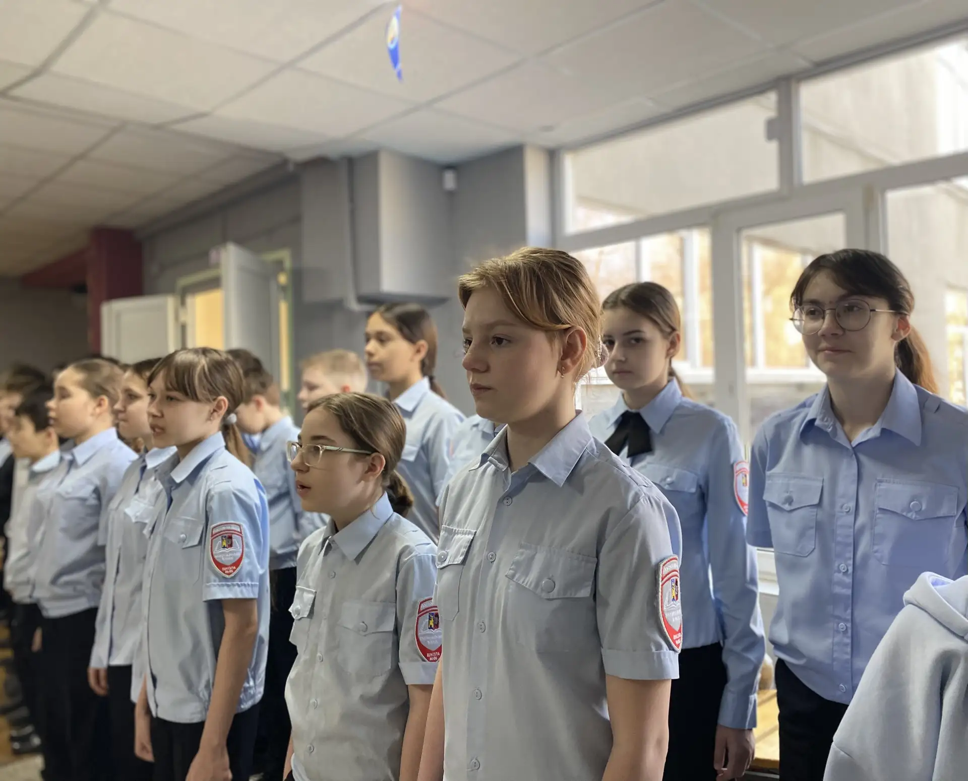 🏫Последняя учебная неделя в третьей четверти началась с поздравлений!   🏐🏃‍♀️23 марта состоялась цер