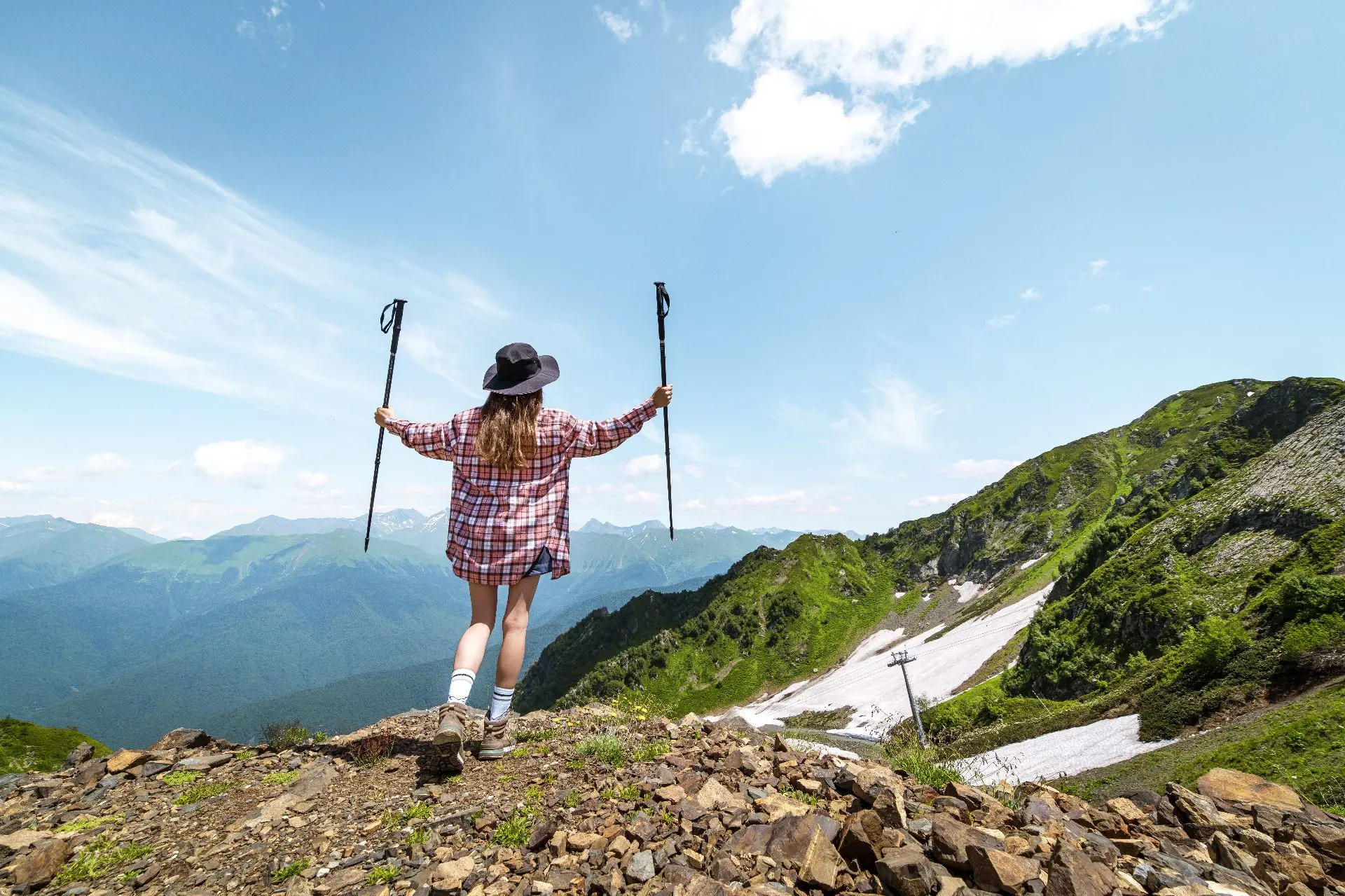 🏔️ Хайкинг или треккинг? Выбираем свой путь в горах