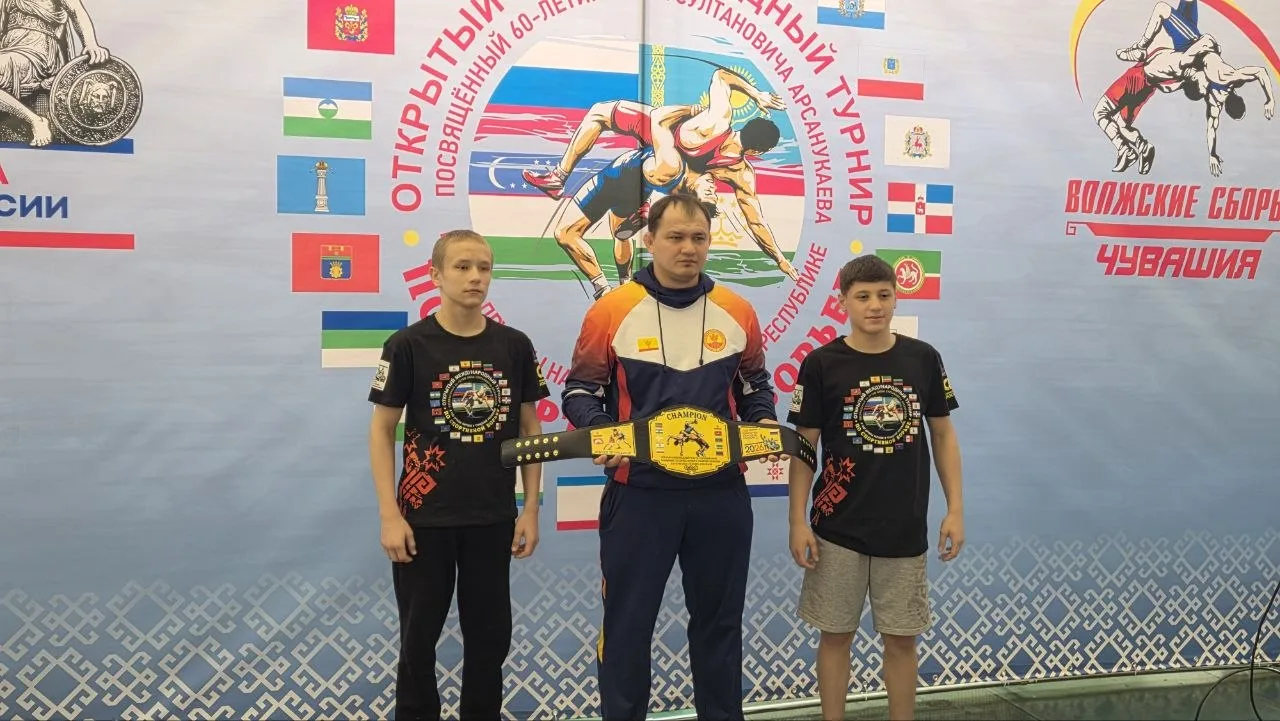 🤼‍♂️🤼‍♂️В Чебоксарах прошёл международный турнир по вольной борьбе. Этот яркий праздник спорта был