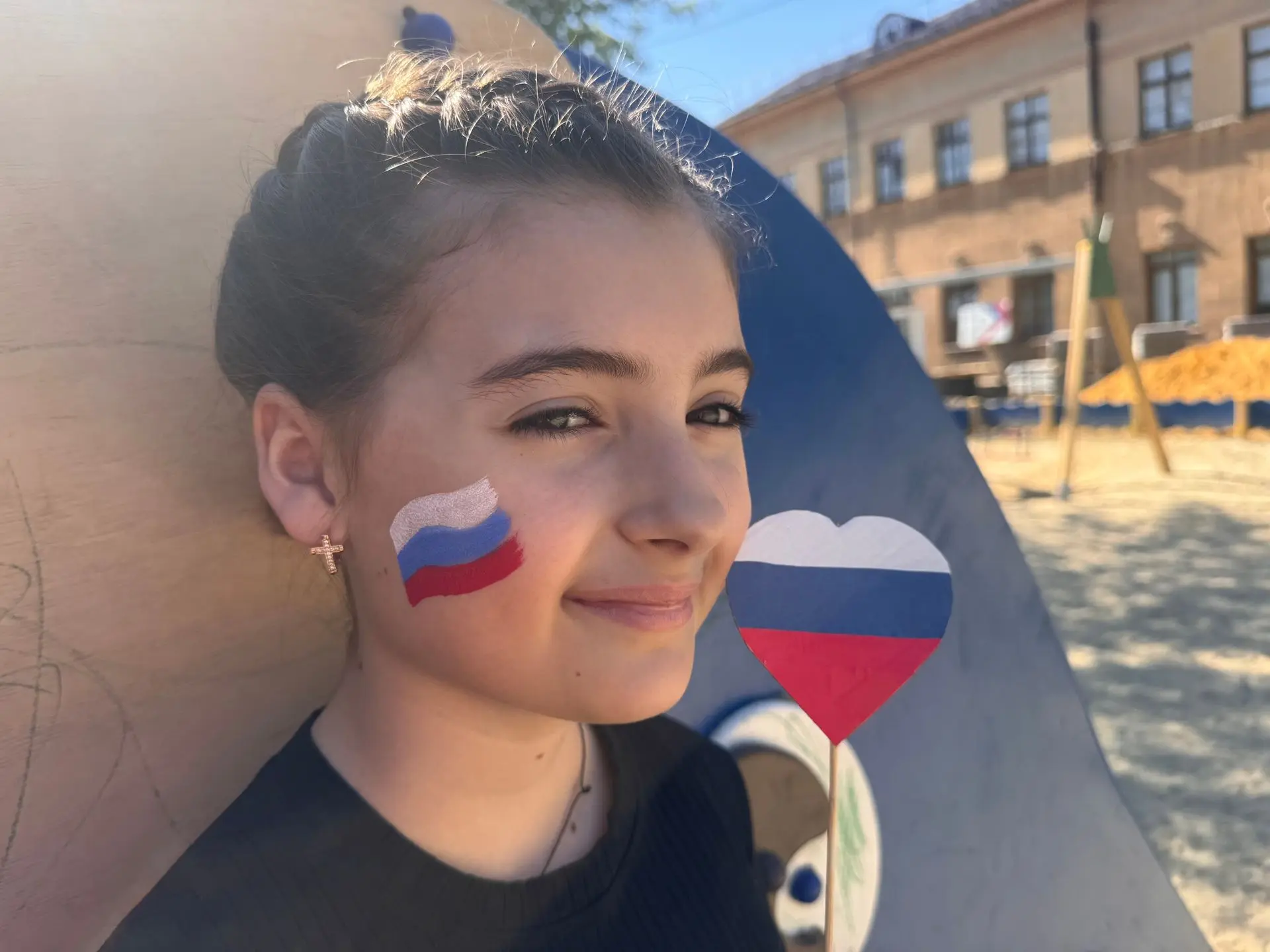Сегодня, в День Государственного флага Российской Федерации, во Дворце культуры для реб...