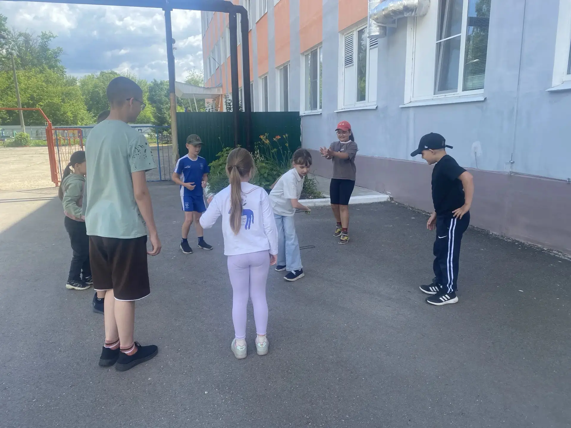 Солнечно, активно и очень весело! 😎 Наши ребята сегодня забыли про телефоны и погрузил...