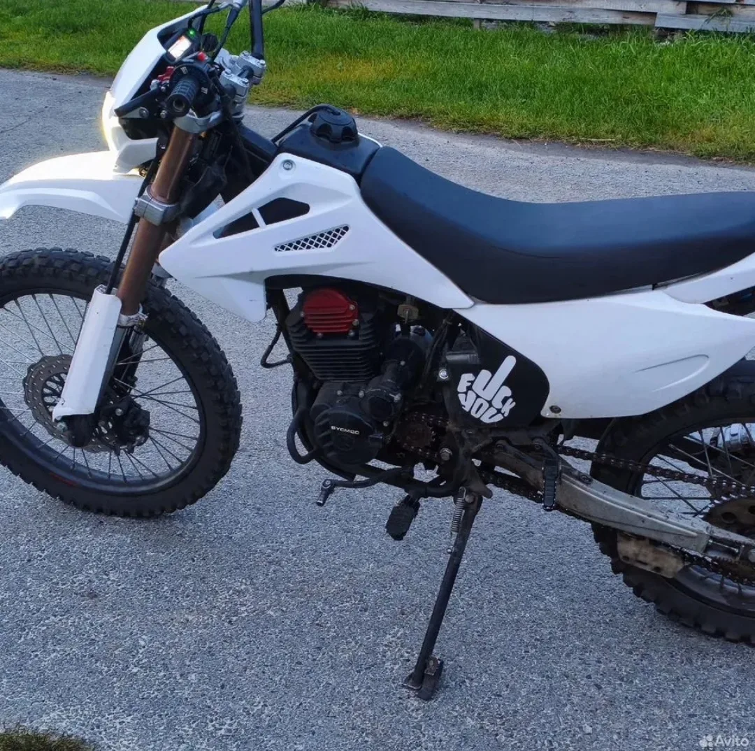 Продам энудро Sycmcc 06 300cc
