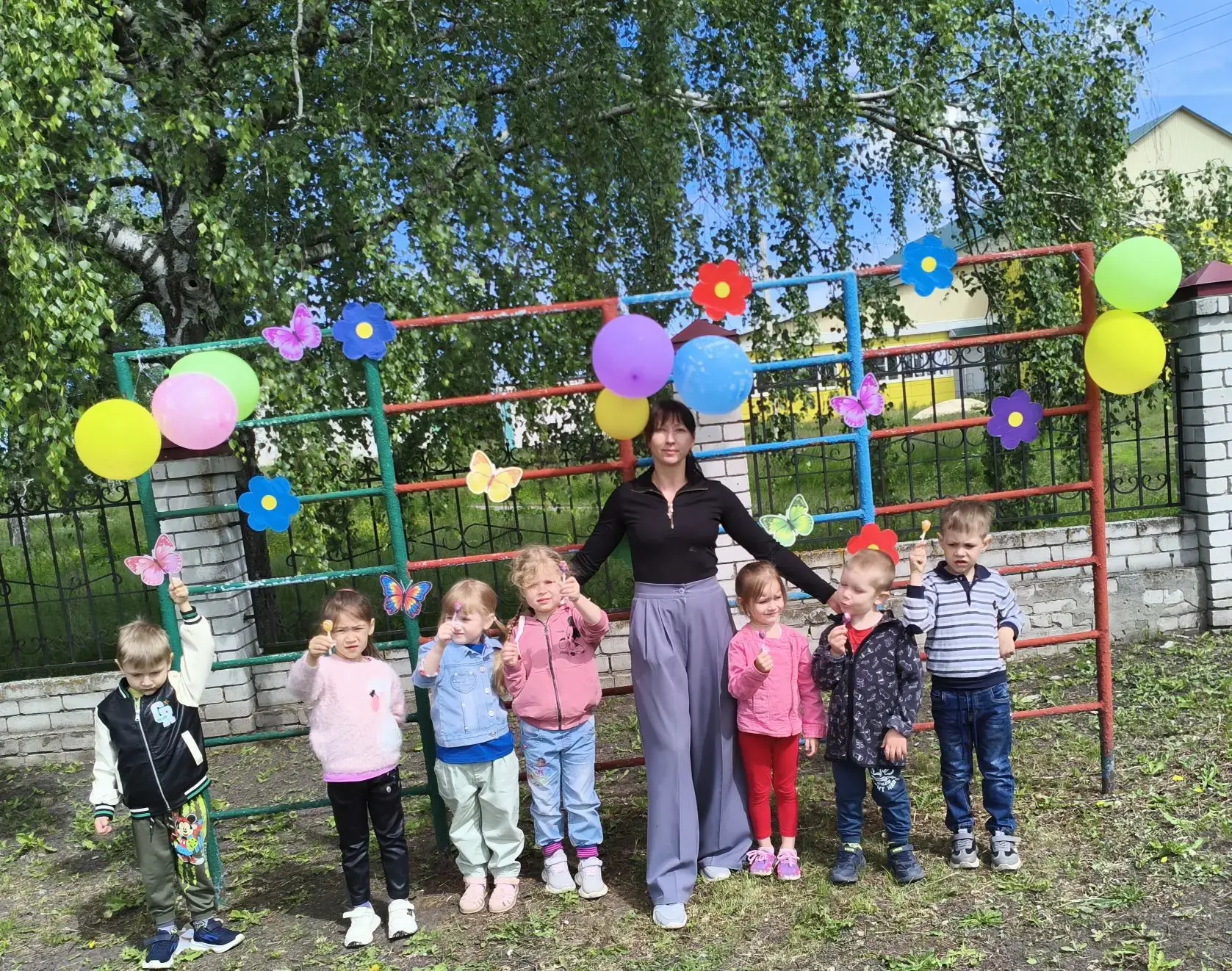 В средней группе «Теремок» прошел квест «В поисках сокровищ». Летнее приключение удалос...