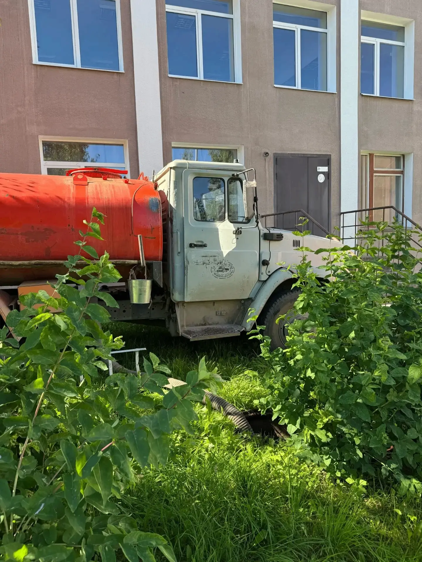 Промывка линии школа искусств.