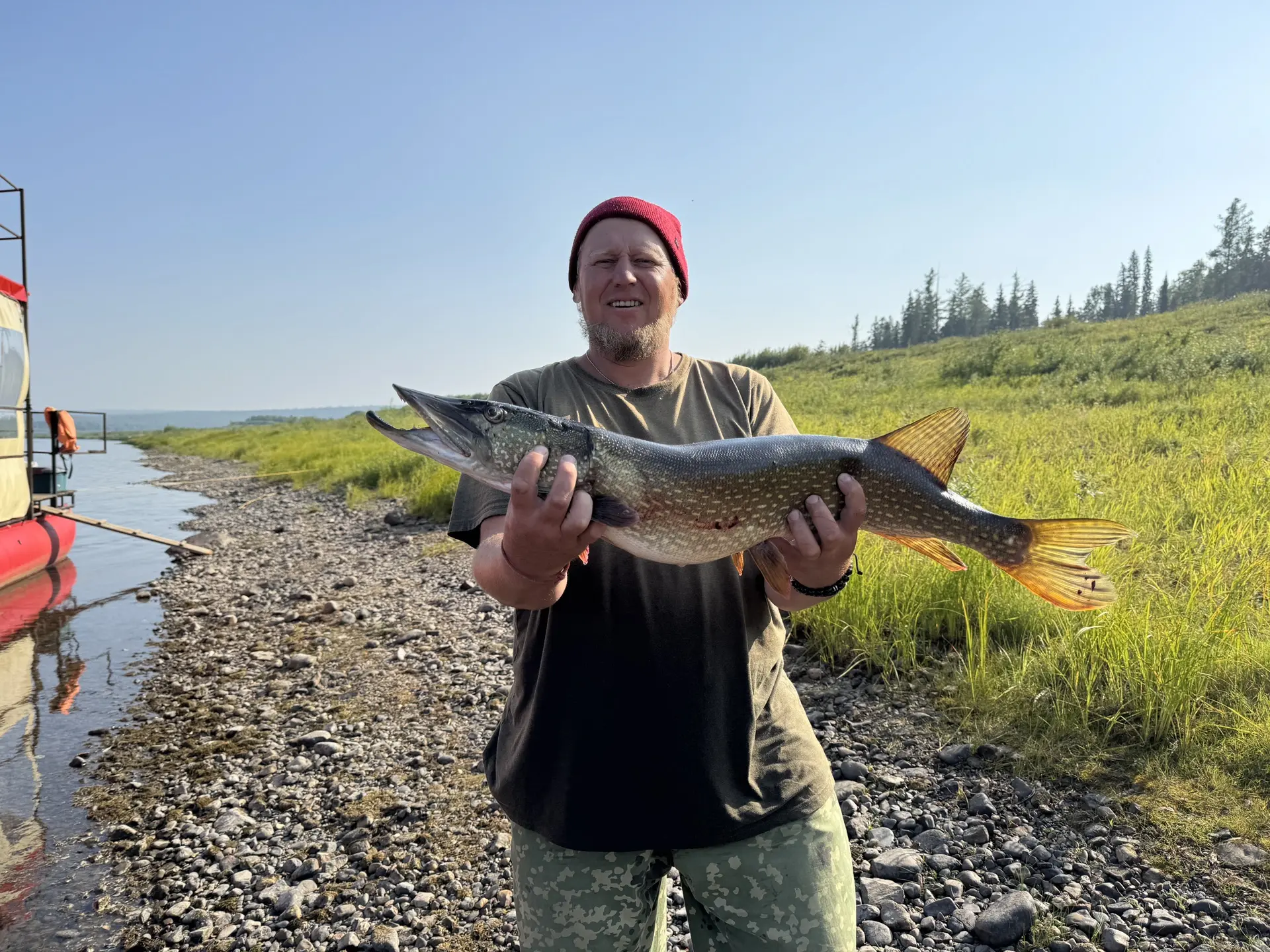 Вернулись с очередного рыболовного тура. Рыбалка 🎣 удалась.
