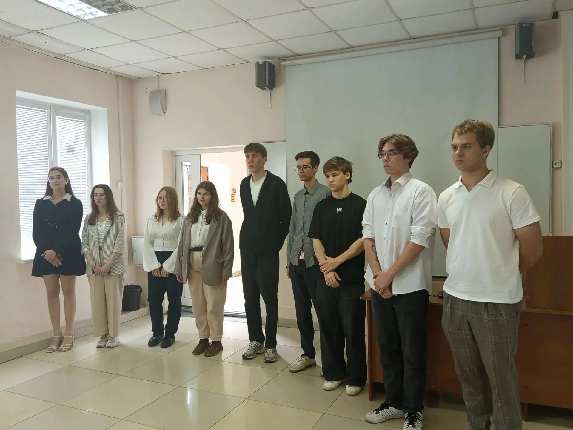 17-18 июня 2026 года в филиале ФГБОУ ВО "ВВГУ" в г. Артеме состоялась первая защита выпускных квалиф