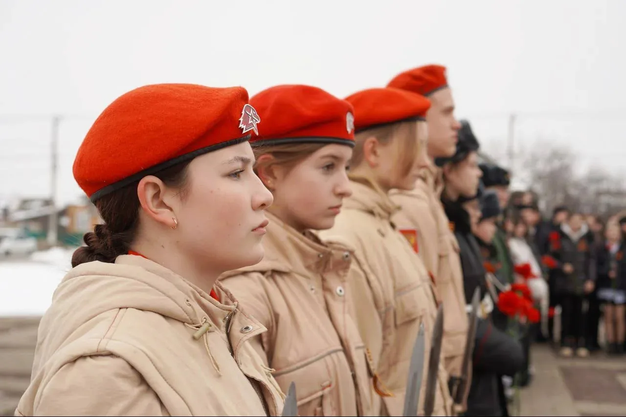 Сегодня,   в рамках мероприятий, приуроченных   к  82-ой годовщине полного снятия блокады Ленинграда
