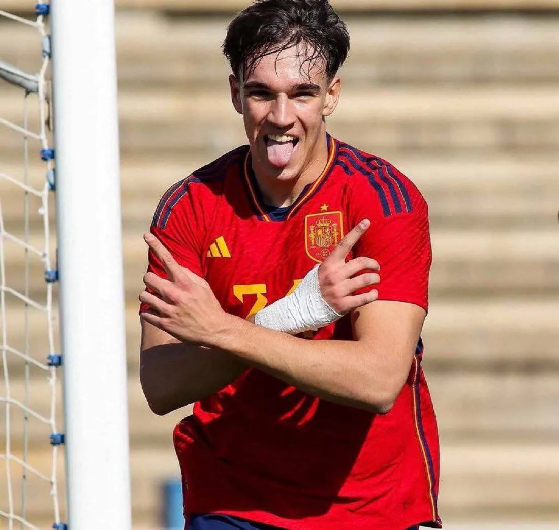 🇪🇸💣 Карлос Эспи вчера за Испанию (U21):