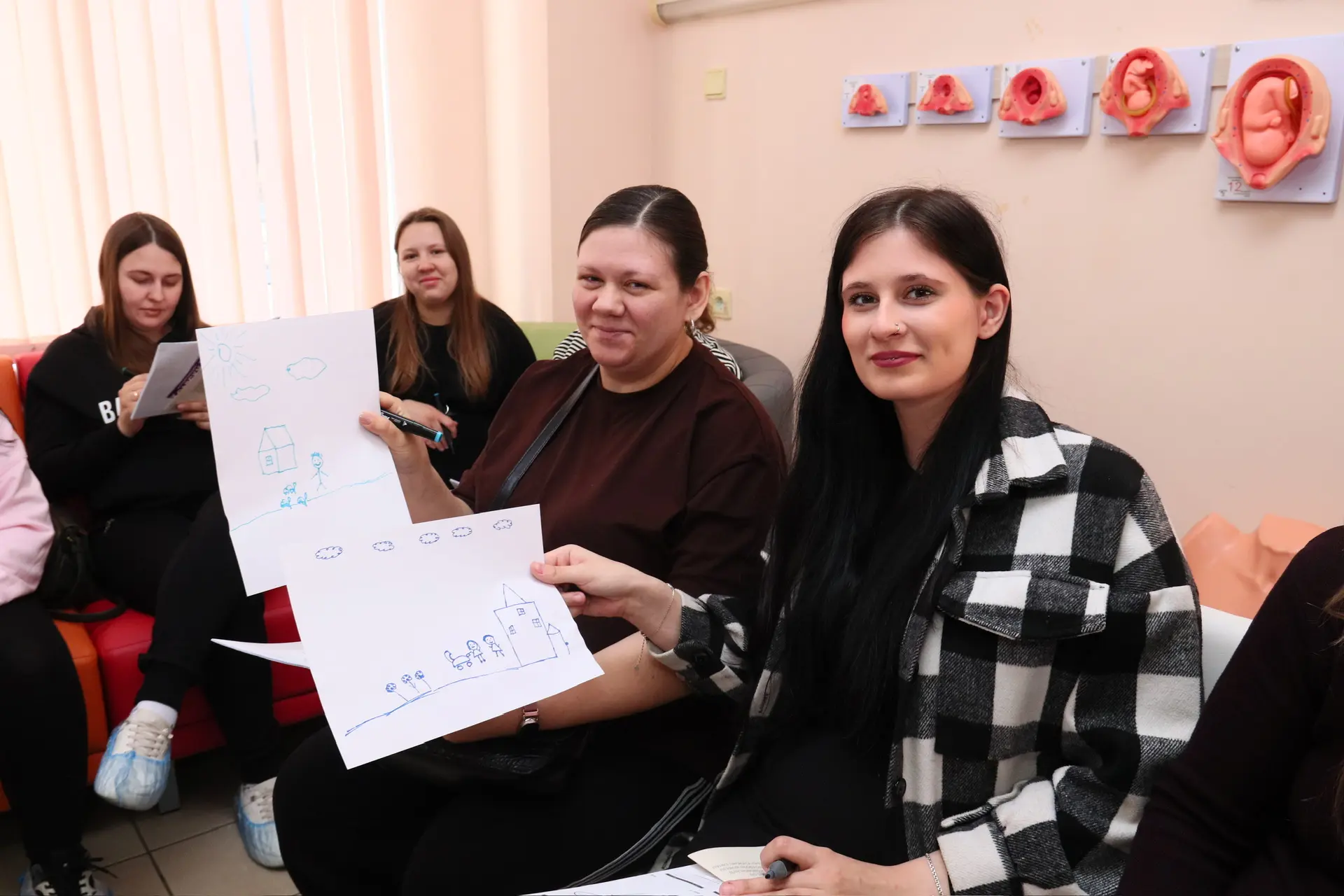 В Анжеро-Судженской городской больнице поздравили будущих мам с Днём беременных.  Впервые День берем