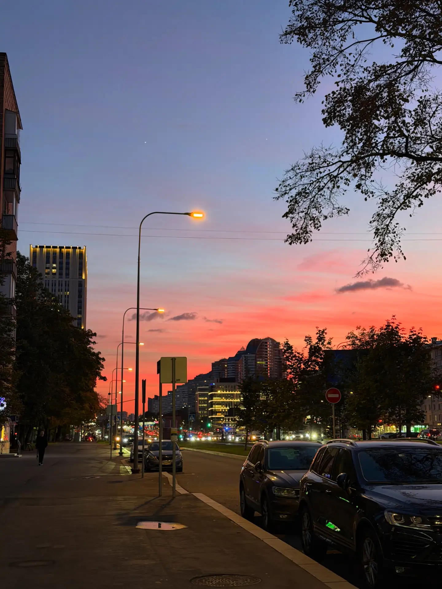 Вот это закат сегодня, немножко Бали в Москве.