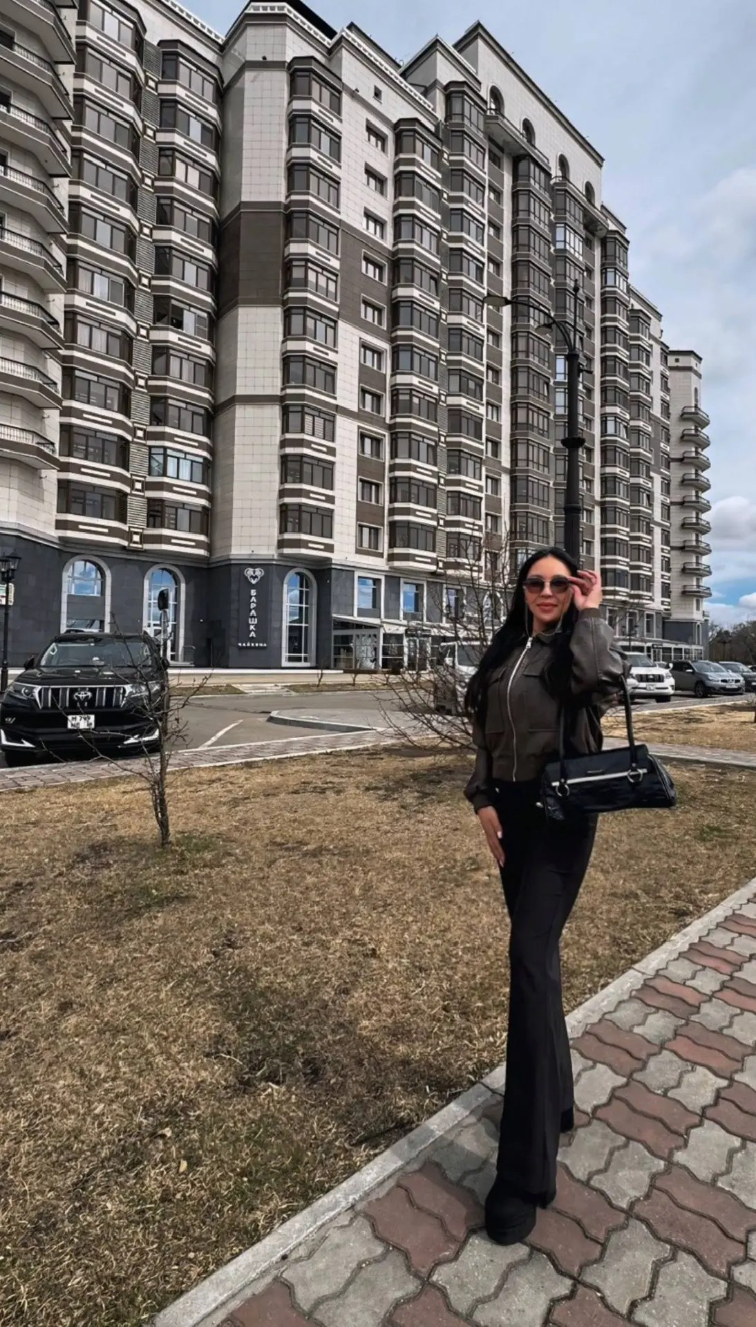 Набережная в Благовещенске — особенное место: за спиной Китай, 🇨🇳 впереди — спокойный Амур, а внутри