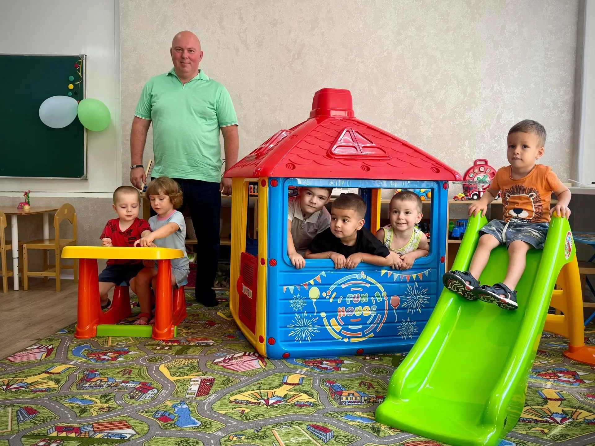🎉 Большое спасибо нашим замечательным помощникам! 🎉

В нашем детском саду случилось настоящее чудо