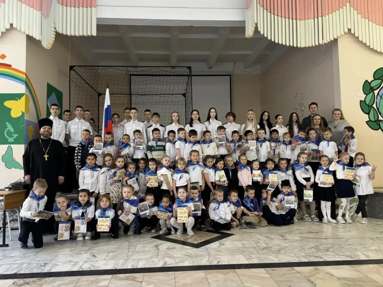 ЮНЫЕ, НО ГОРДЫЕ - ПОСВЯЩЕНИЕ В «ОРЛЯТА РОССИИ» СОСТОЯЛОСЬ! 🦅  День, который согревает сердце! Сегодн