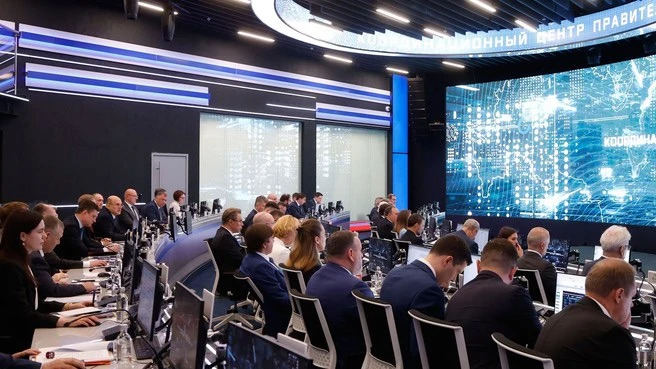👋 Дай пять! Транспорт должен занять минимум пятое место по производительности труда ср...