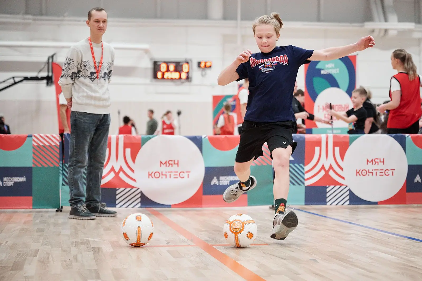 🏀 Проверьте свои силы в настольном теннисе, волейболе, регби, футболе, баскетболе и др...