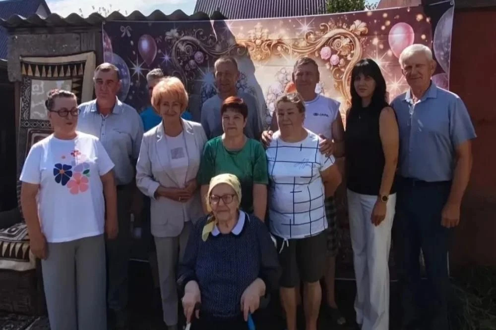 90-летие отметила узница концлагеря из Рубцовского района ❤️

Жительница села Безрукавка Виктория Юл