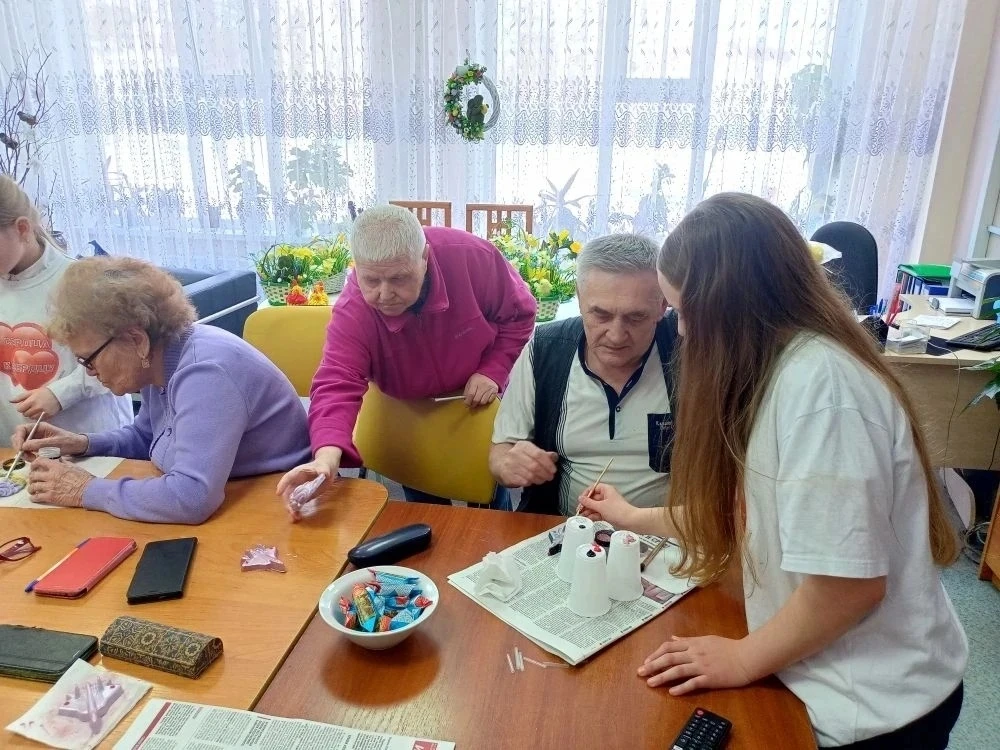 💚 Теплота ручной работы и искренность общения: очередная встреча добровольческого объединения в рамк