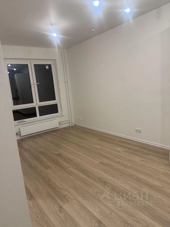Сдам без посредников: 1-комнатная квартира, 32м²