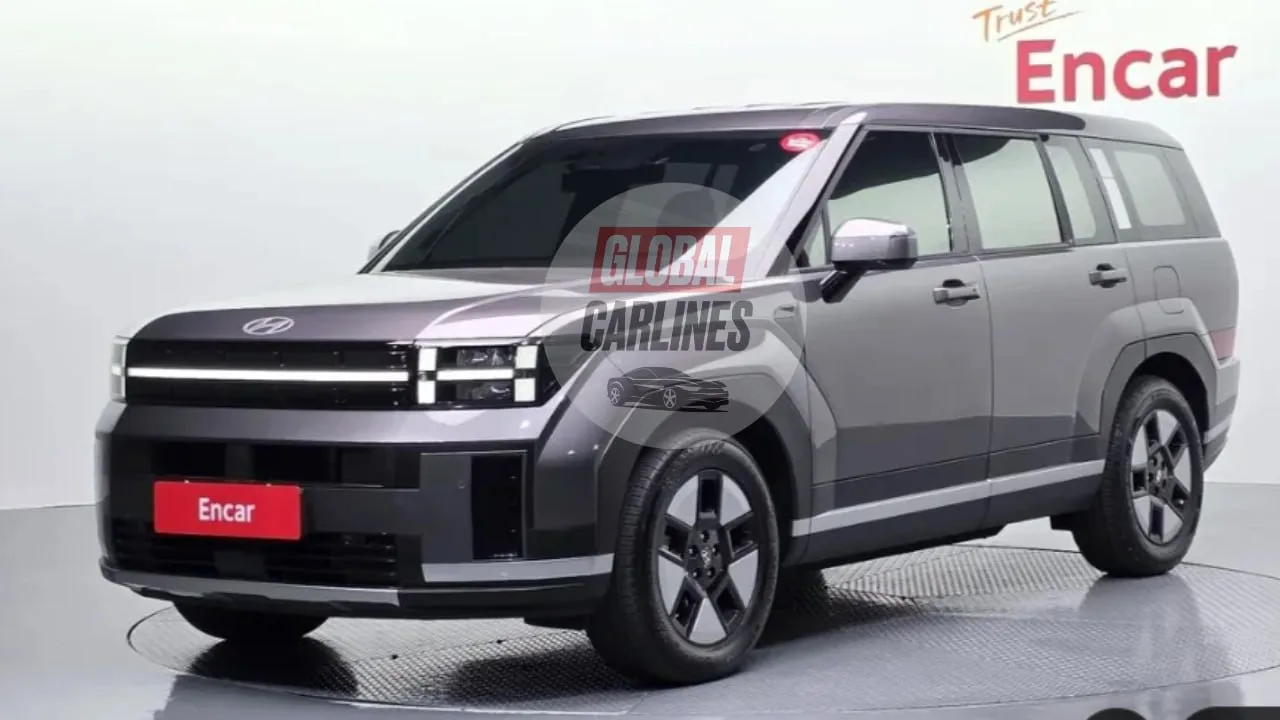 МАЙ — САМОЕ ВРЕМЯ ВЫБРАТЬ МАШИНУ НА ЛЕТО ☀️  Предлагаем к покупке 2 варианте Hyundai Santa Fe:  1⃣ H