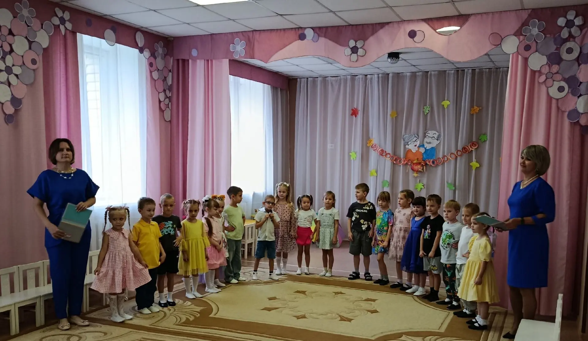 ✨ Наши любимые бабушки и дедушки — самые лучшие! 🎉