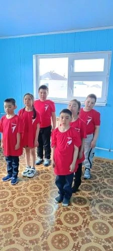 Спортивный клуб "Умка" зажигает: игры "Быстрее! Выше! Сильнее!"