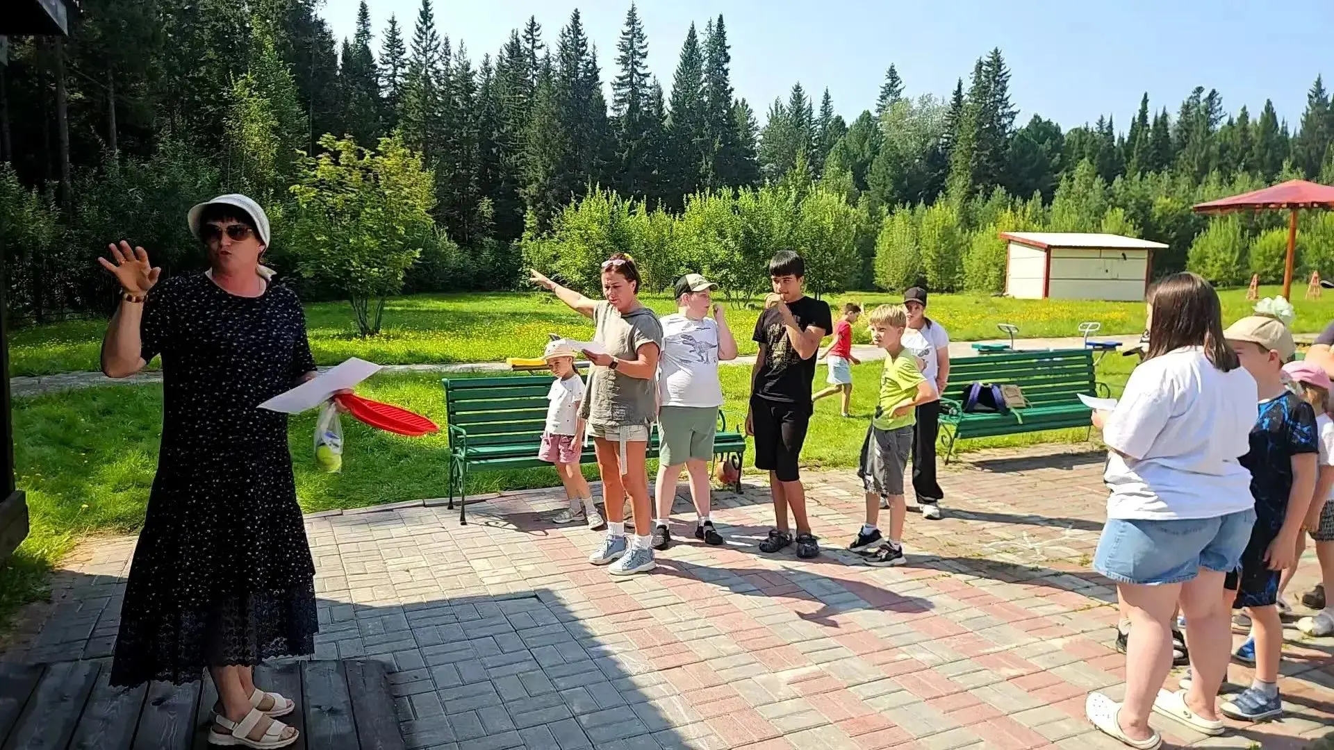 В отделении социальной реабилитации и абилитации детей с ограниченными возможностями совместно с сек