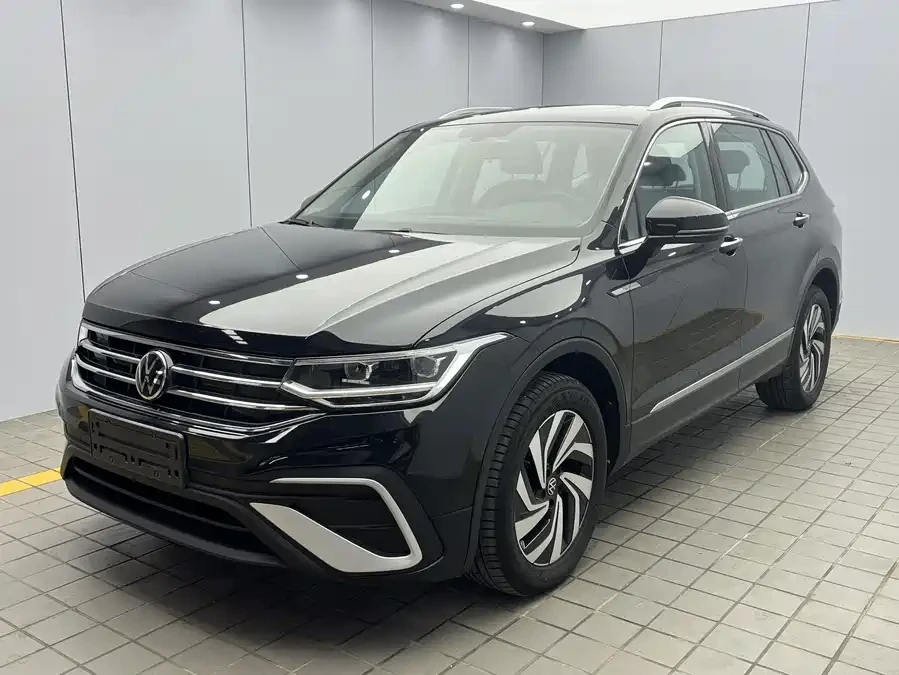 Автомобиль с пробегом, в наличии - только проверенные предложения!