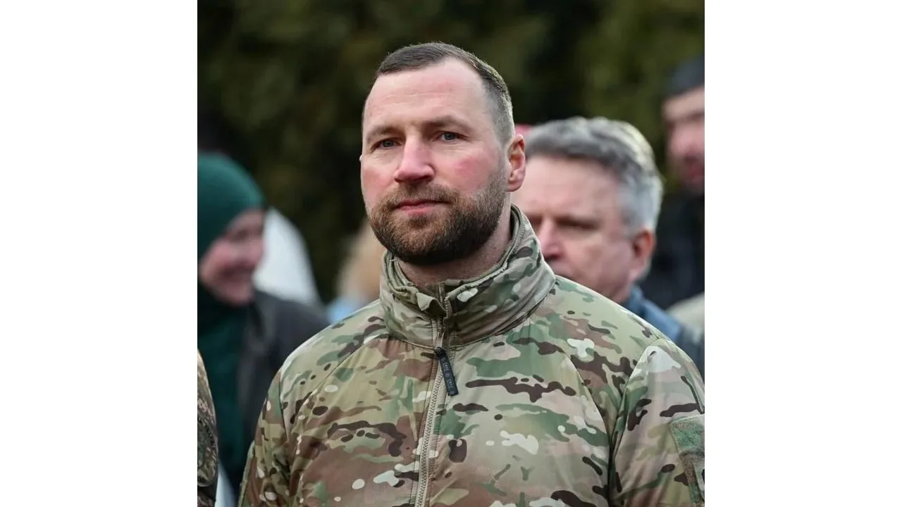 Зеленский заявил, что собирается выдвинуть кандидатуру врио главы СБУ Евгения Хмары на ...