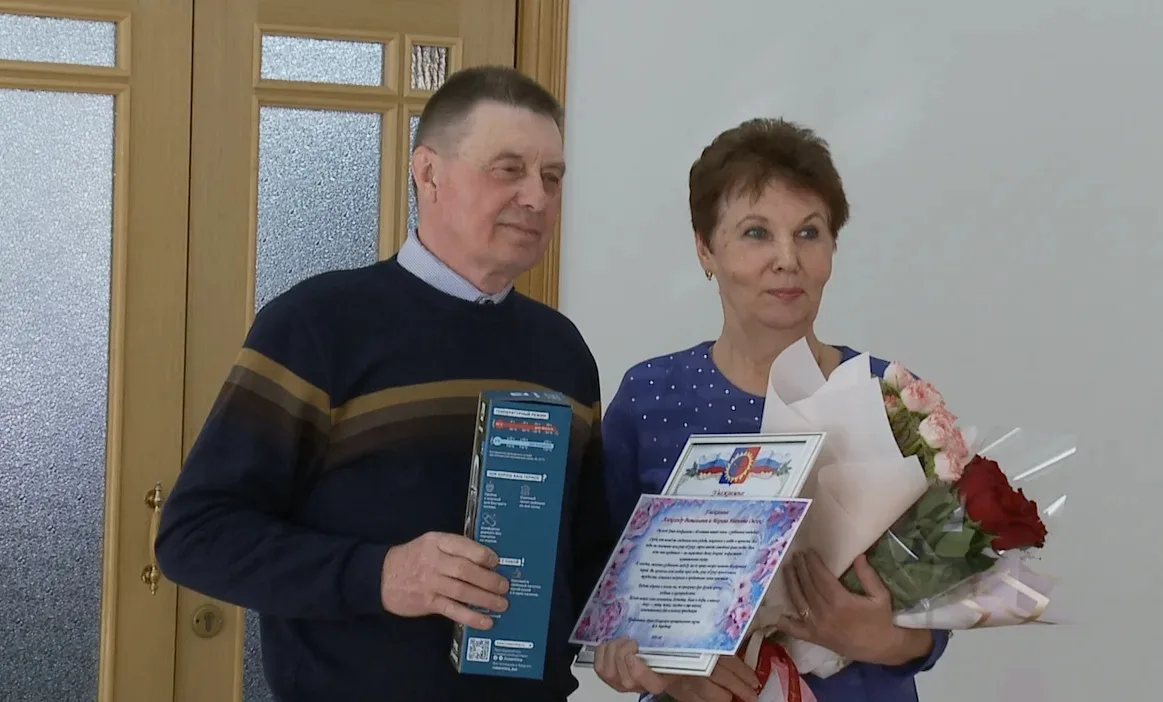 14 апреля в торжественной обстановке председатель Думы Бороденко В. А. поздравила семью...