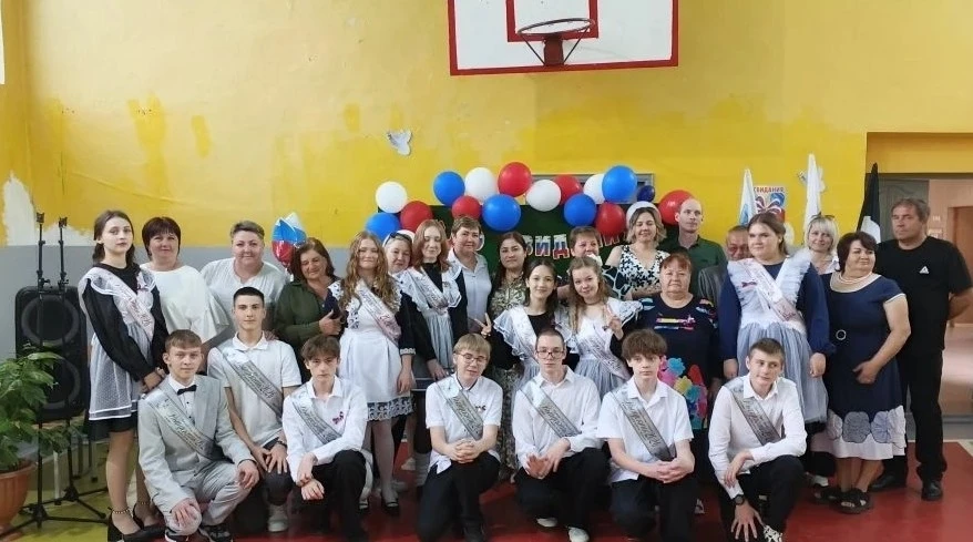 🔔 Прозвенел последний звонок для 9-го класса!