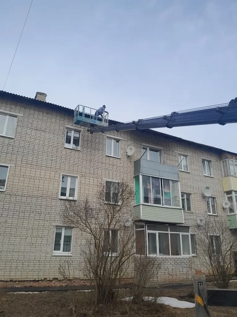27.03.2026 выполняются работы по текущему ремонту кровли