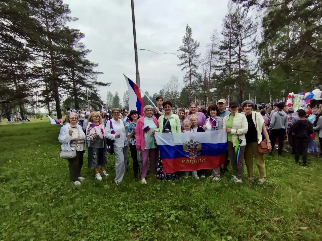 📆 12 июня педагоги Центра дополнительного образования совместно со своими семьями приняли участие в