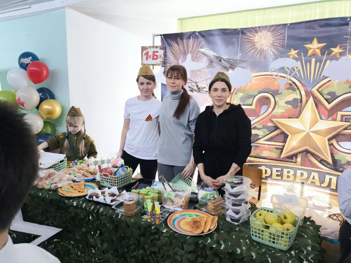 🇷🇺 27 февраля в нашей школе прошло знаковое событие — торжественное закрытие месяца оборонно-массово