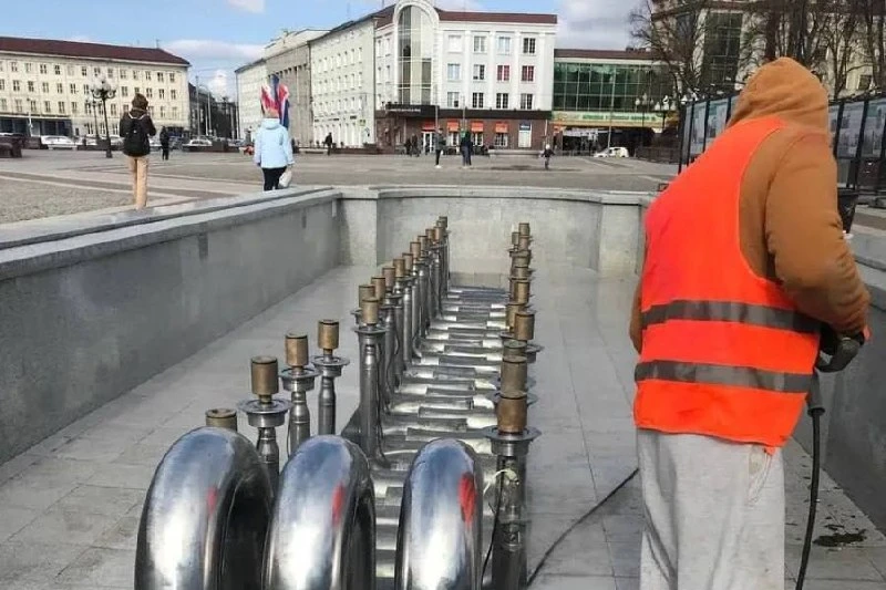 ⛲️ 1 мая в Калининграде состоится запуск фонтанов.  Подрядчик уже приступил к обслуживанию фонтанов.