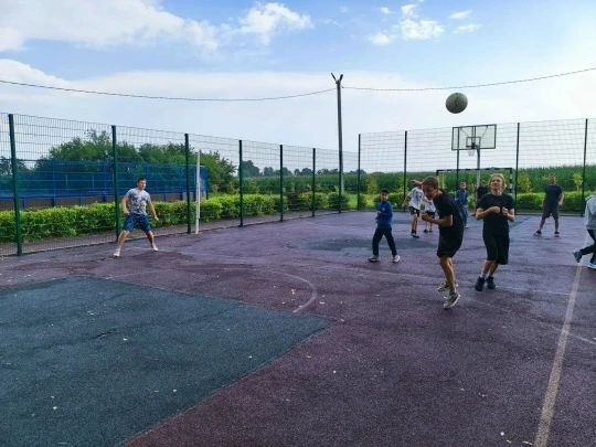 ⚽Да здравствует молодёжь! Под  таким  ярким и энергичным лозунгом в селе Медведово прош...