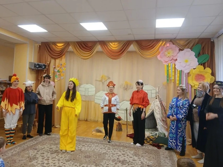 ТАМ, ГДЕ РОЖДАЕТСЯ ВЕРА В СЕБЯ И НАСТОЯЩАЯ ДРУЖБА!  ✨ Завершилась театральная неделя в дошкольном от