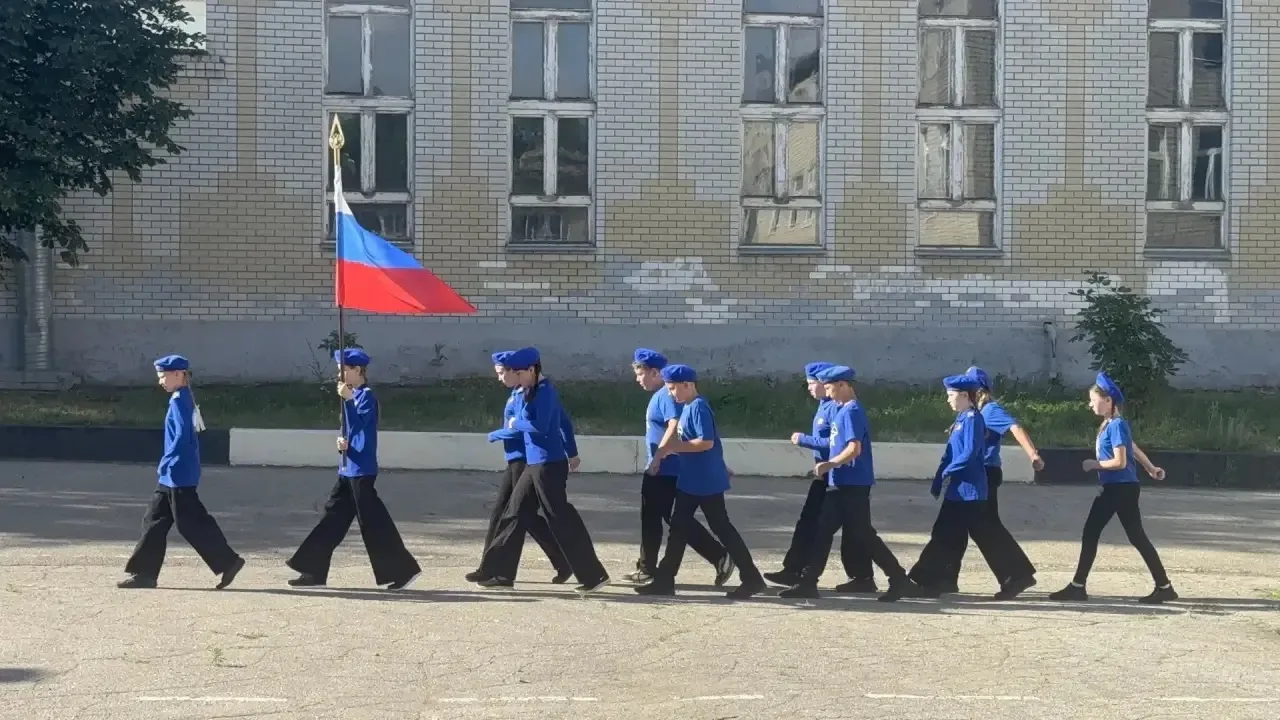 «И помнит мир спасенный…»

22 июня на летней оздоровительной площадке МОУ "СОШ № 21 им. И. М. Каплун