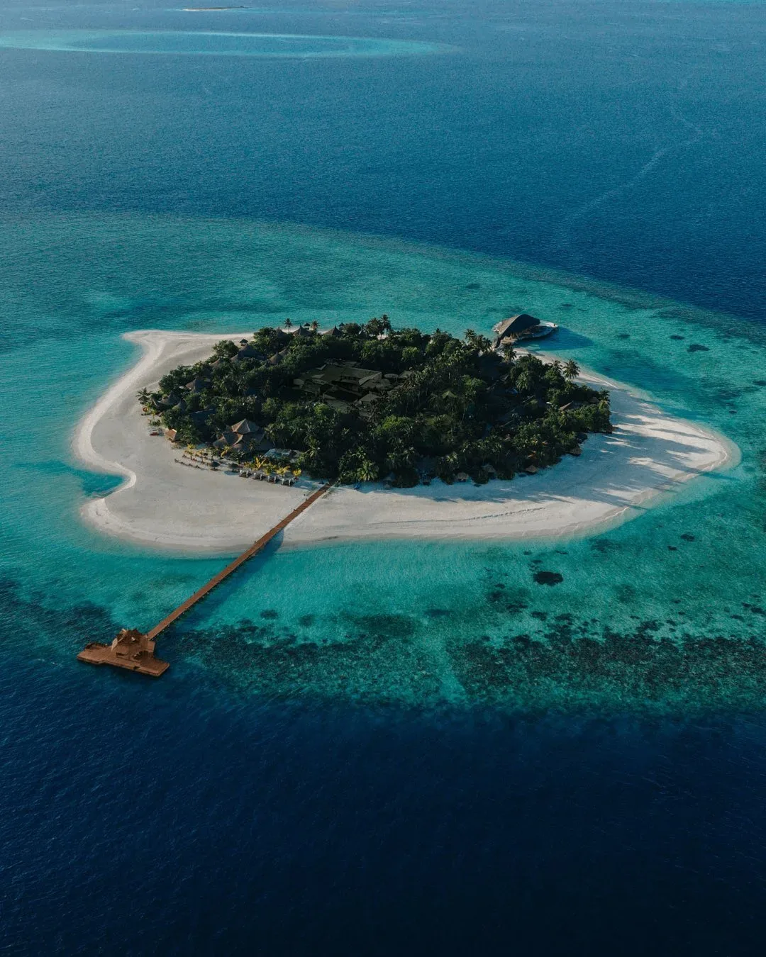 Скидка 35% и повышение питания в отеле Banyan Tree Maldives Vabbinfaru 5* на Мальдивах