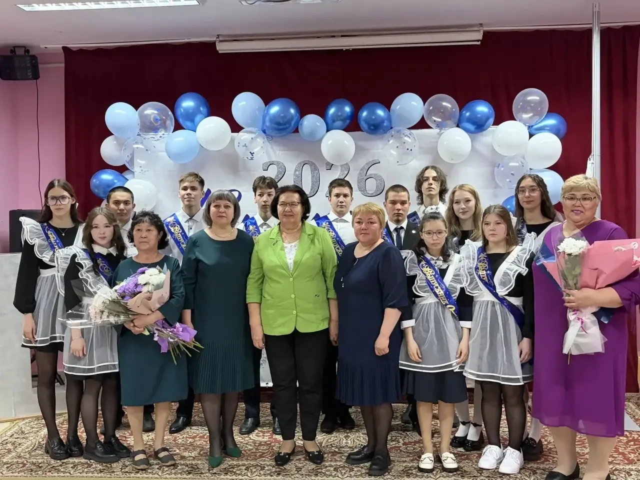 🎉 Последний звонок 2026 — праздник, объединяющий сердца!

26 мая в МБОУ «Аганская ОСШ» прозвучал по