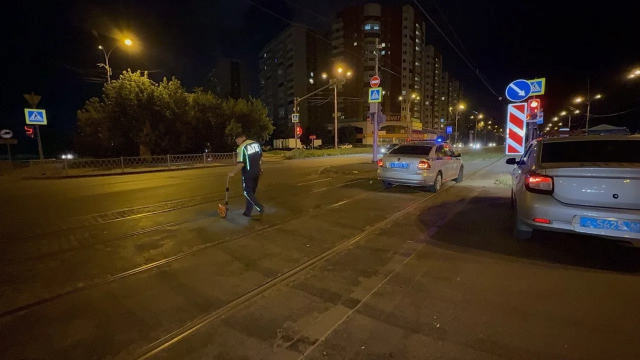 🚓🛴 Пренебрежение правилами безопасности при управлении СИМ привело к ДТП с двумя несо...