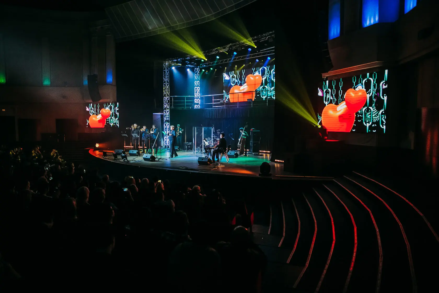 ✨ Подборка ближайших концертов по ПРОМОКОДУ ✨

🎟️ Скидка 15% по промокоду: БЮРО

🪩 Диско на крыше 