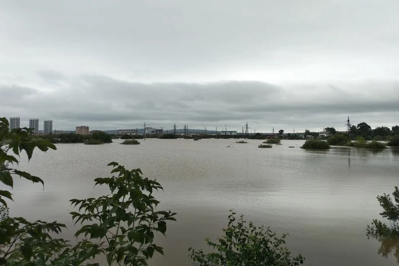 ⚠️Подъем уровня рек до 1,8 метров ожидается в Уссурийском округе  На Приморье идет активный циклон с