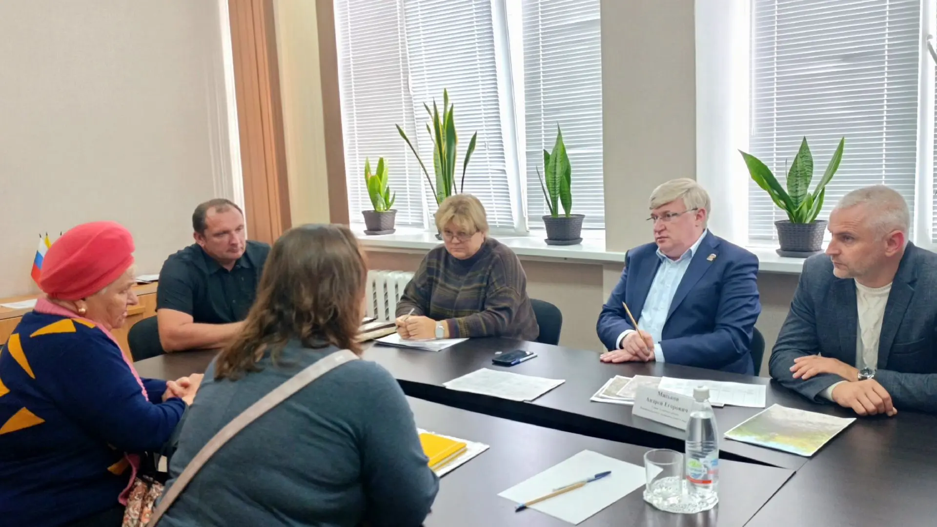 В администрации Новооскольского округа состоялся традиционный личный приём граждан. В х...