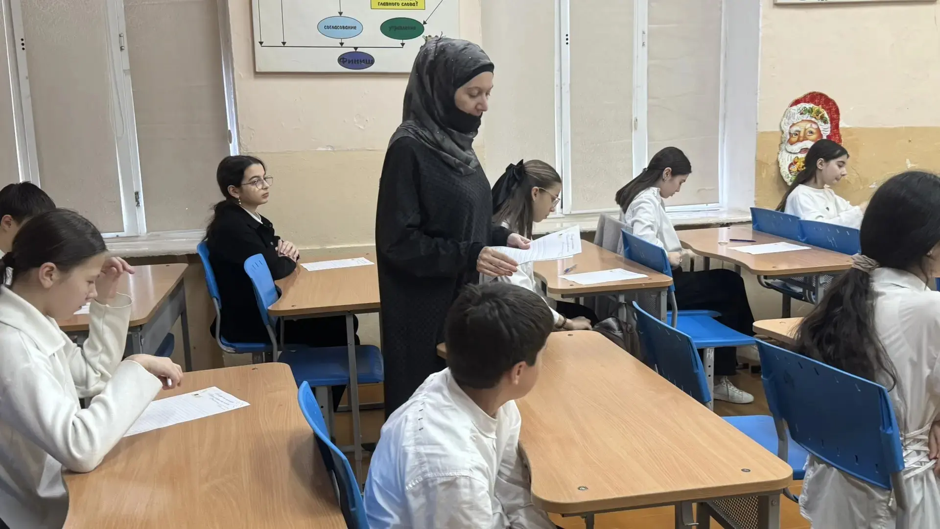 В рамках Недели русского языка и литературы состоялся традиционный конкурс каллиграфии «Пишу красиво
