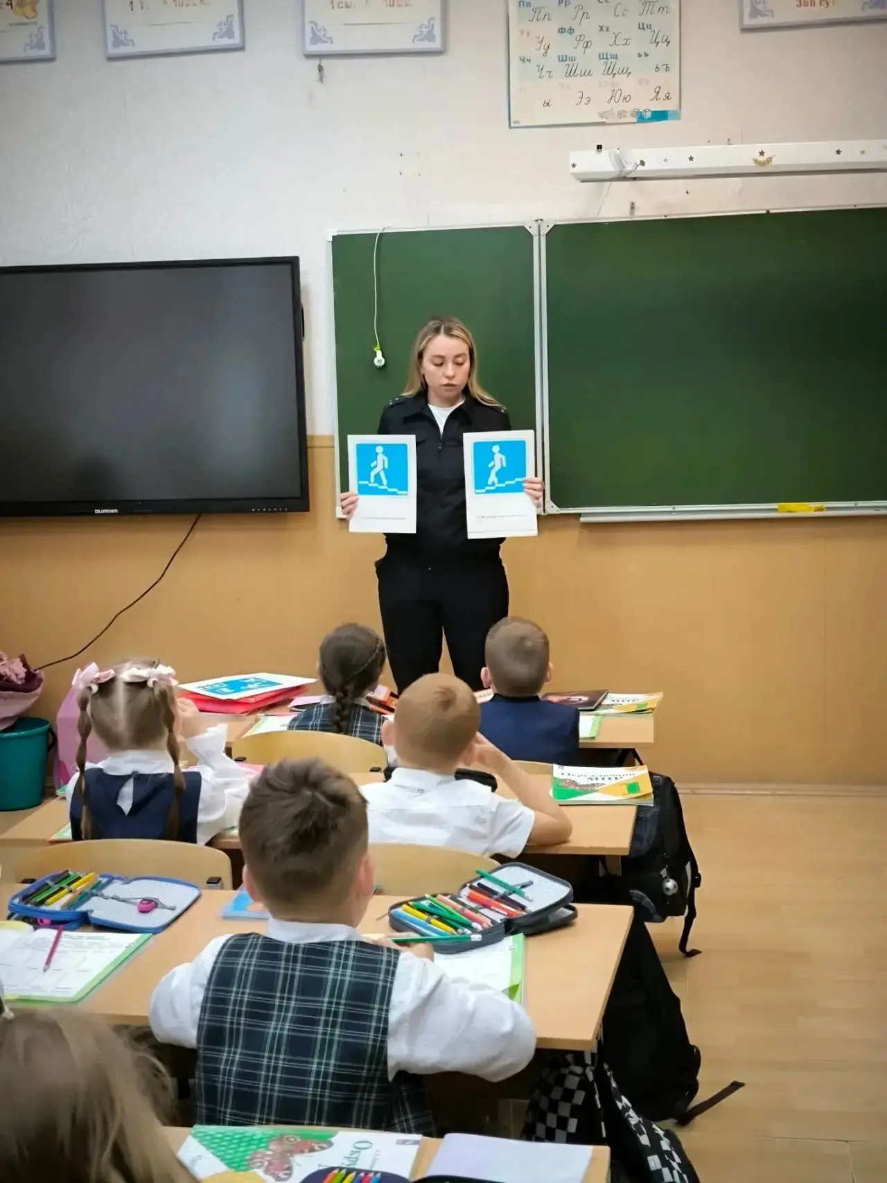 🚦 Беседа по ПДД в гимназии