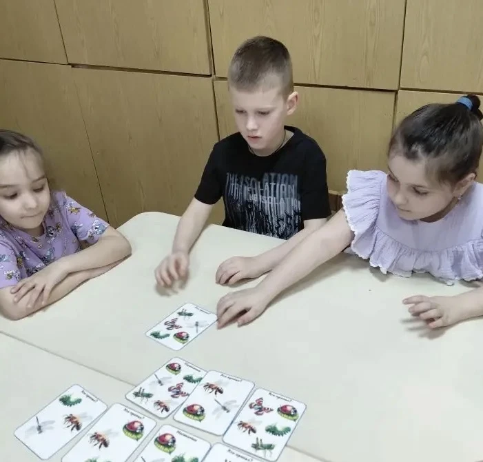 Дети подготовительной группы N29 МБОУ "Эффективная школа" дошкольное отделение Ласточка продолжают з