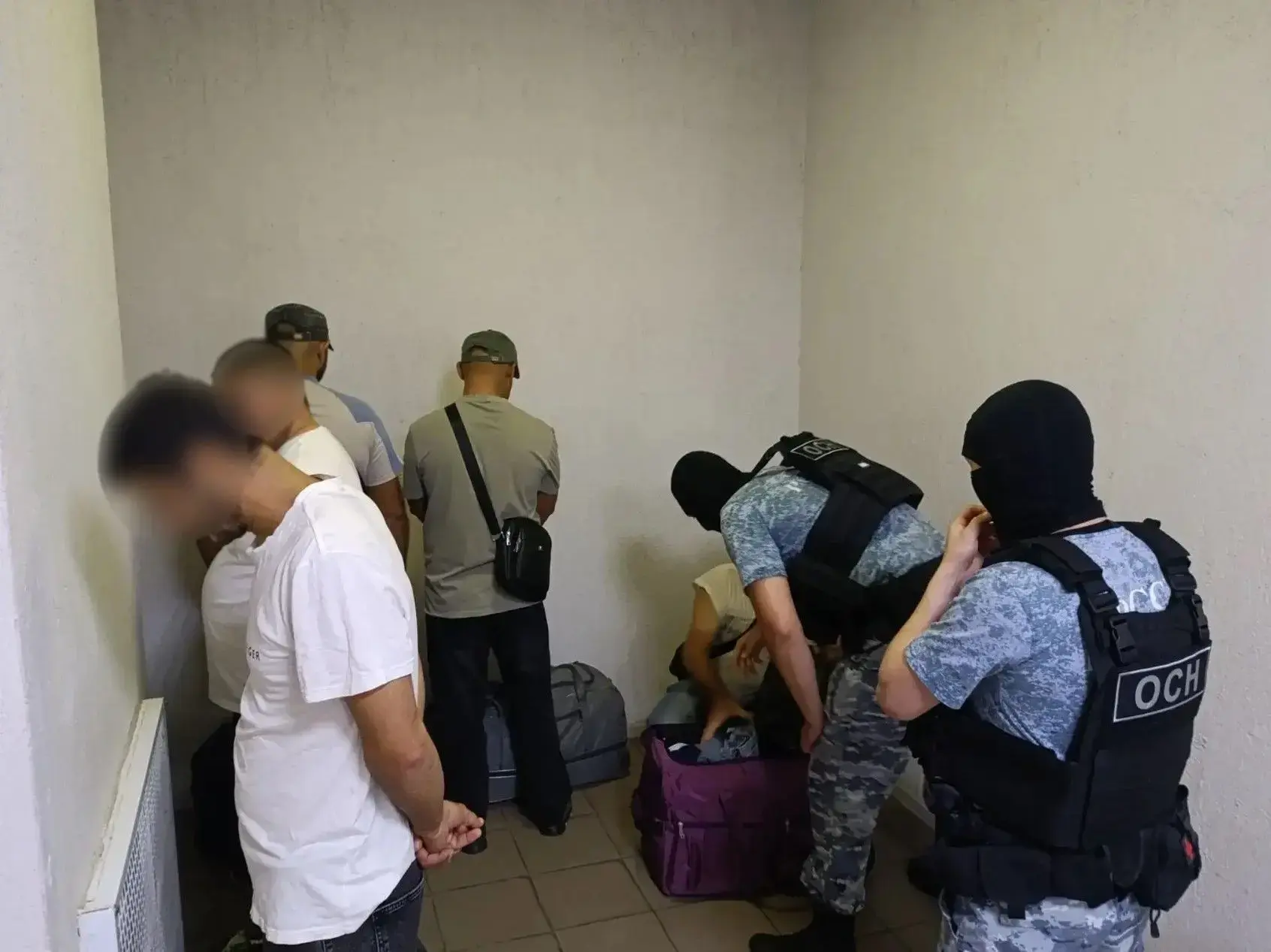 Из Челябинской области за день выдворили 19 иностранцев

Всем высланным закрыли въезд в Россию – так