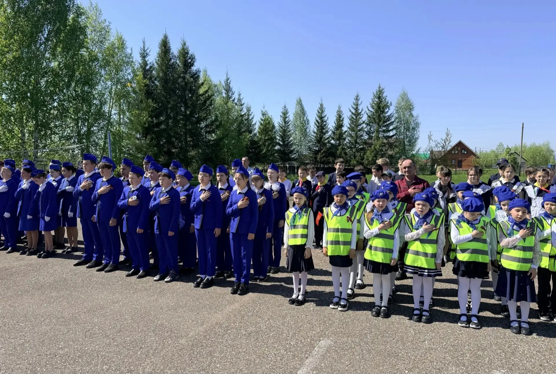 🎖️ 6 мая 2026 года в нашей школе состоялся митинг «Поклонимся великим тем годам…», приуроченный к 8